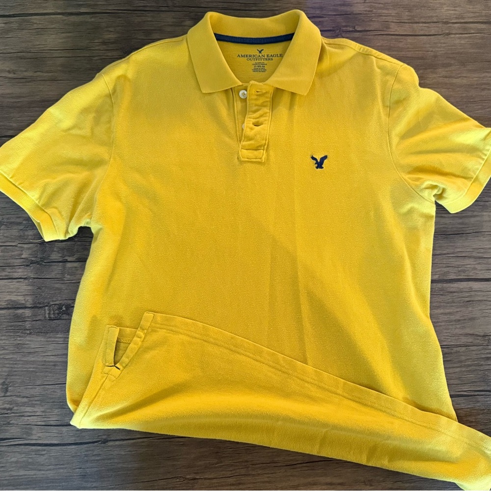 American Eagle Outfitters Men's Yellow Polo Shirt XL
